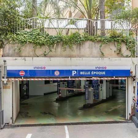 Luxury Renovated 2024 With Free Parking