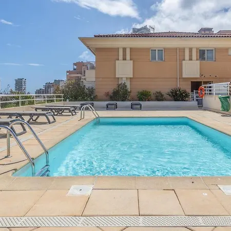 Luxury Renovated 2024 With Free Parking